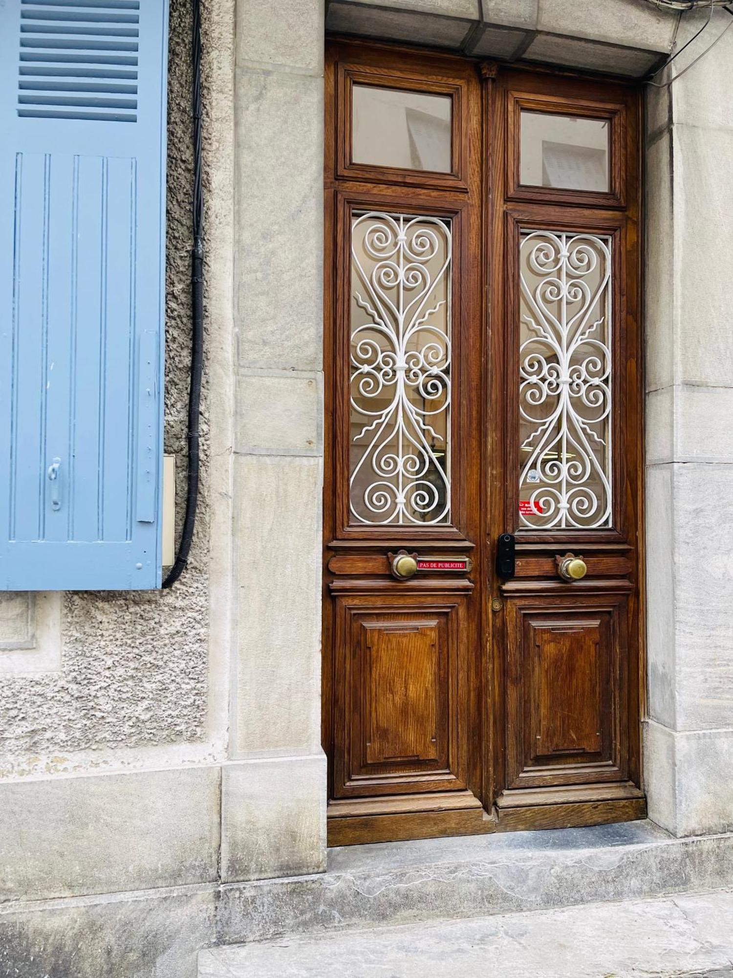 Le Caubous Plein Centre Appartement Calme Avec Chambre Et Cuisine Equipee Apartment *