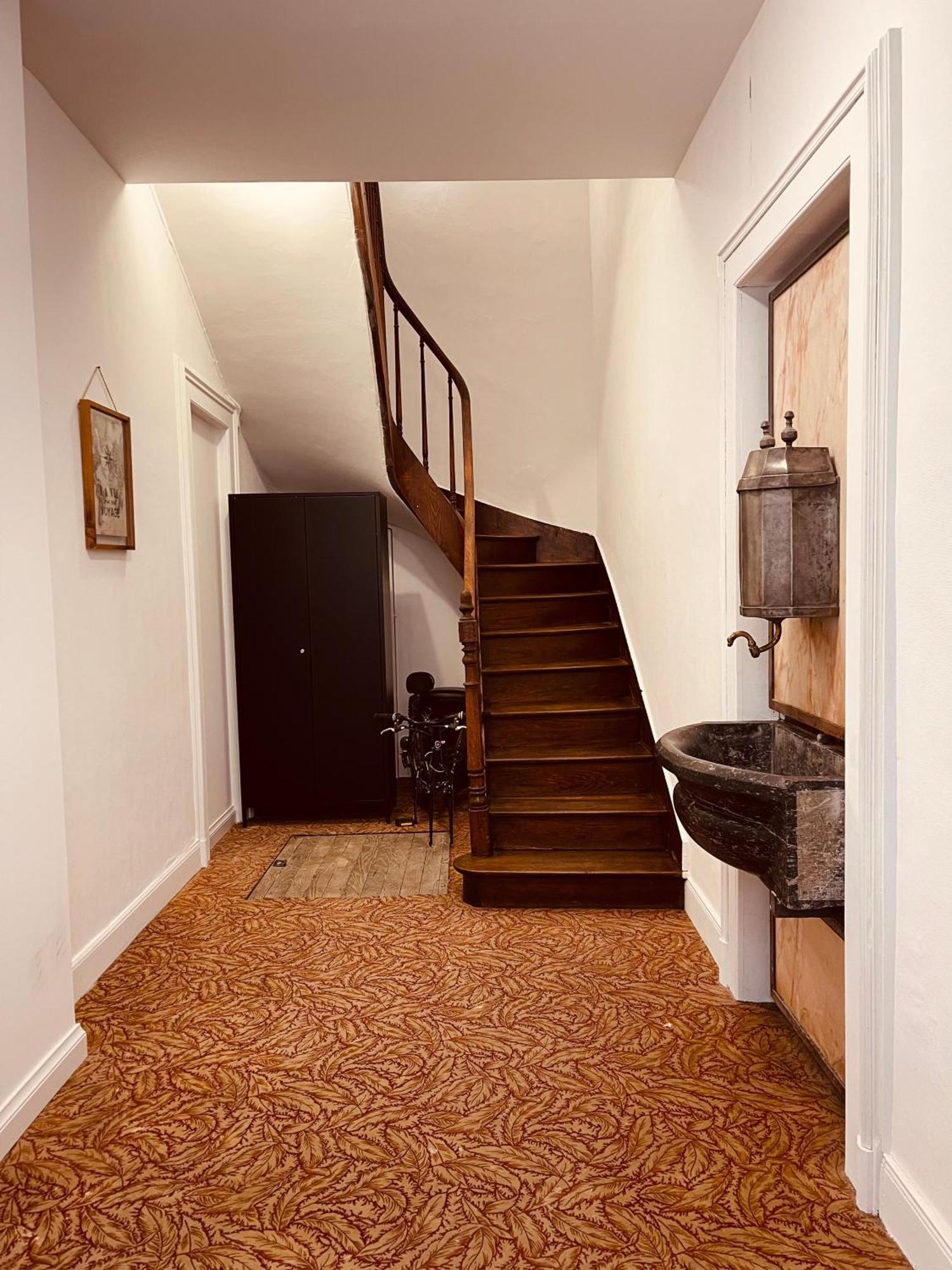 Apartment Le Caubous Plein Centre Appartement Calme Avec Chambre Et Cuisine Equipee